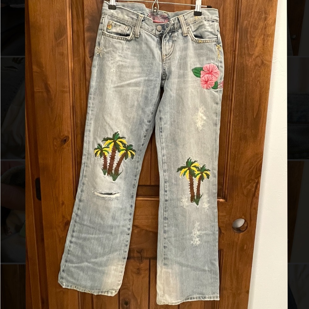 Rare Miss Me embroidered jeans